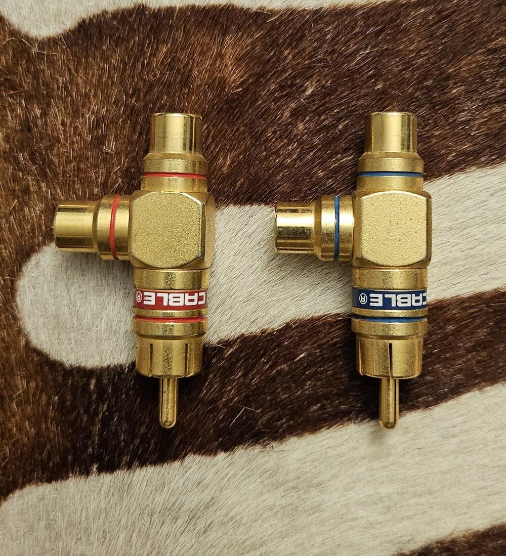 Pair of Monster Cable Right Angle RCA Adapters -- CN1